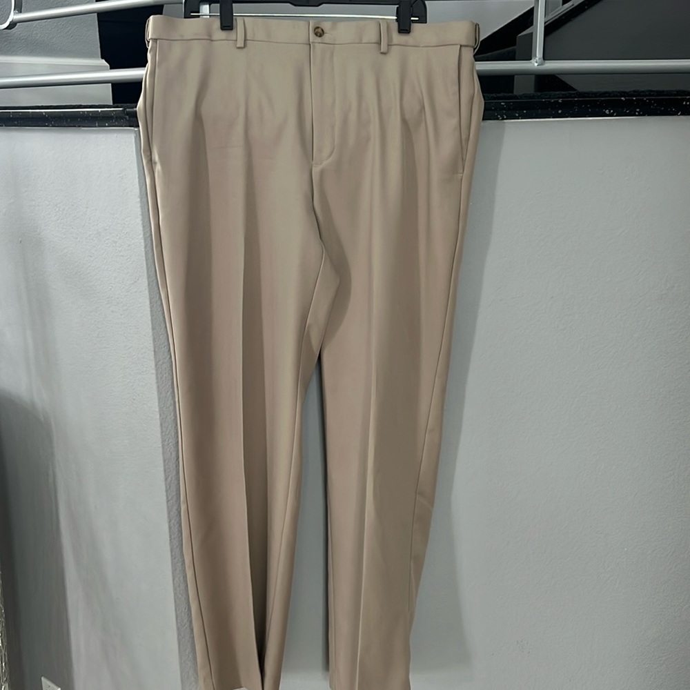 PGA Tour men’s golf pants size 38/32 EUC
